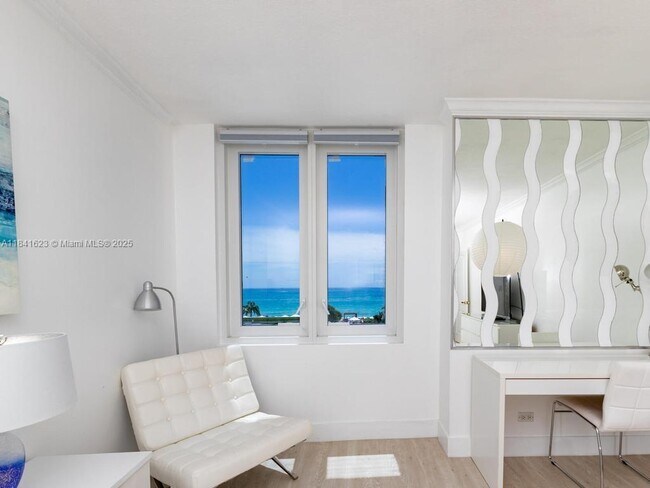 Building Photo - 2301 Collins Ave
