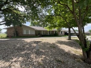 Building Photo - 24291 TX-19