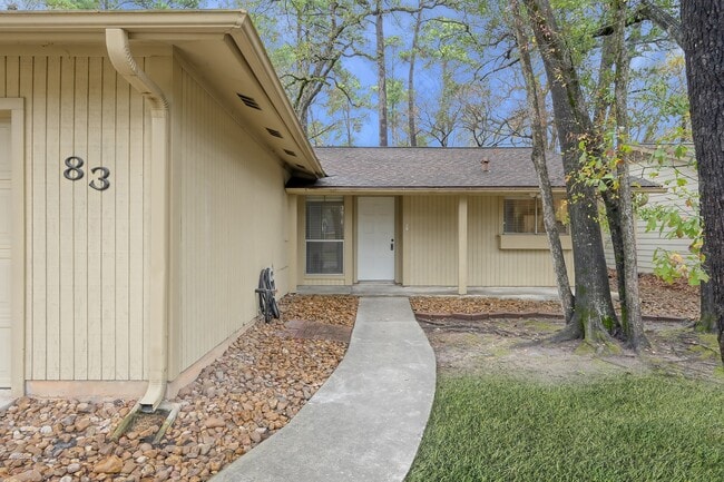 Building Photo - 83 Marabou Pl