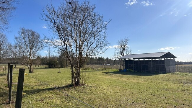 Building Photo - RENTAL HOME 3BD/2BTH