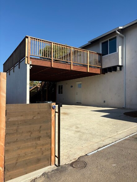 Building Photo - 4617 Del Monte Ave