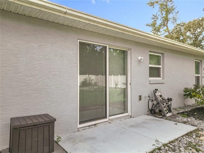 Building Photo - 3897 SW 169th Ln Rd