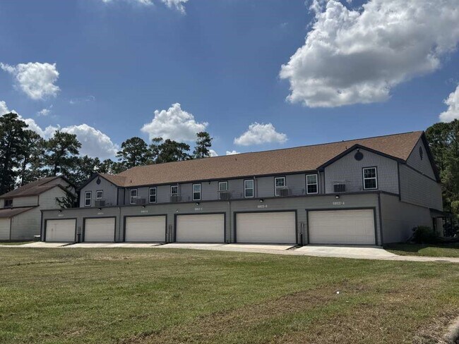 Building Photo - 5802 Twisted Pine Ct