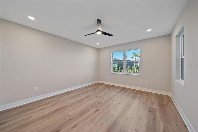 Building Photo - 8387 Windbound Ct
