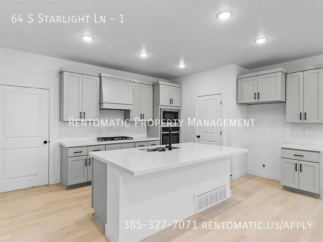Building Photo - 64 S Starlight Ln