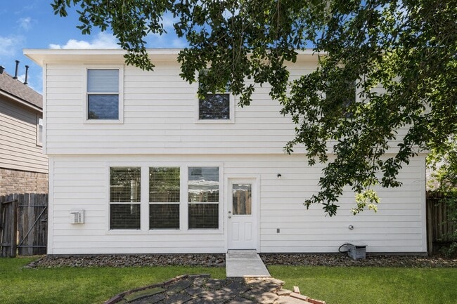 Building Photo - 22523 Spring Crossing Dr
