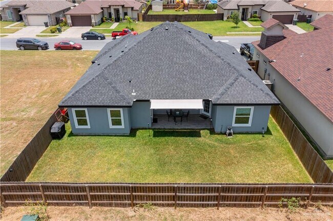 Building Photo - 4720 Heather Lynn Ct