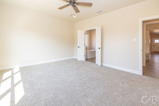 Building Photo - For Lease