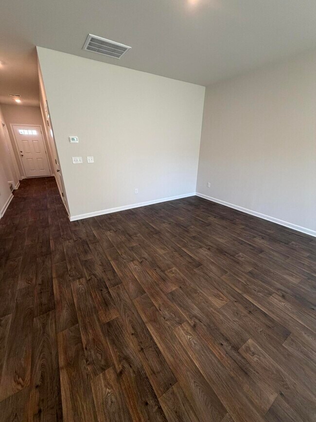 Building Photo - 2380 Bellflower St