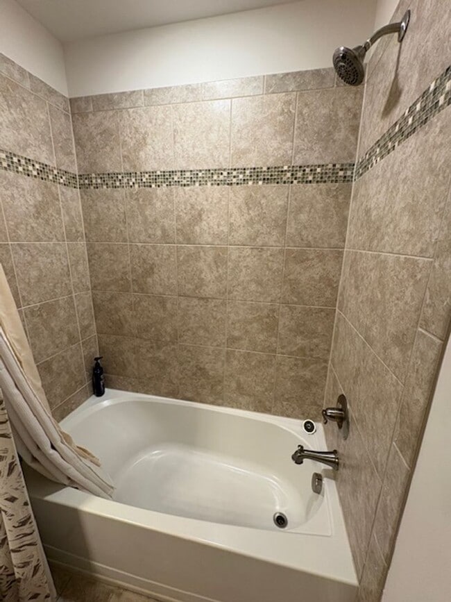 Building Photo - Newer Home for Rent