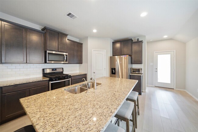 Building Photo - 9307 Colonial Bent Pl