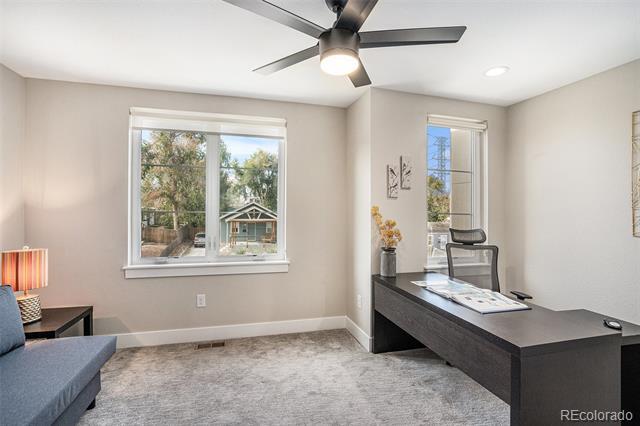 Building Photo - 1074 Knox Ct