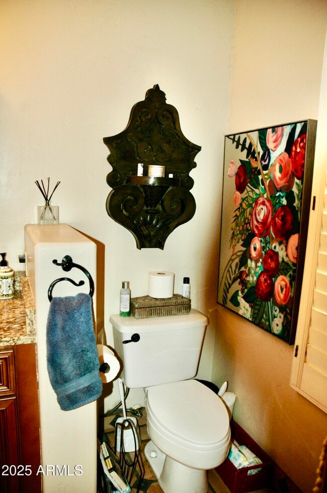 Building Photo - 6108 E Morning Vista Ln