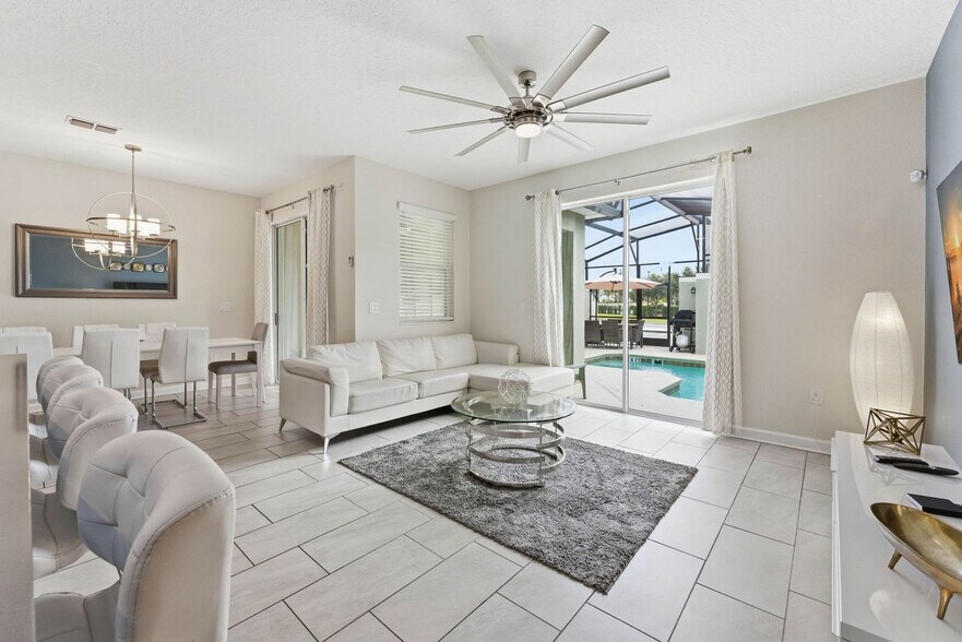 Building Photo - 4832 Dedication St