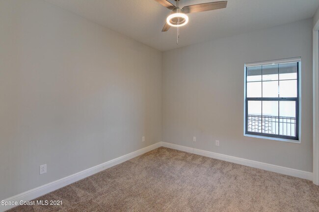 Building Photo - 6903 Vista Hermosa Dr