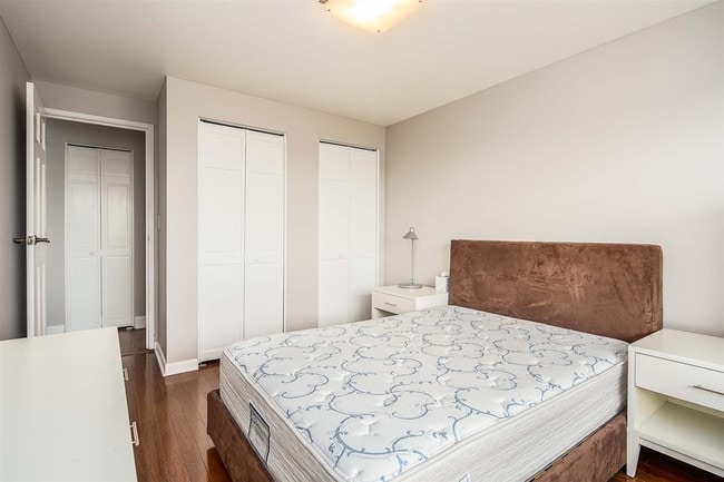 Building Photo - 1600 Center Ave