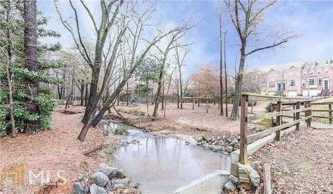 Building Photo - 1695 Mosaic Way