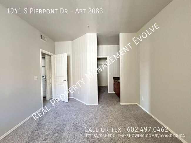 Building Photo - Move-In Special: $700 OFF!!!