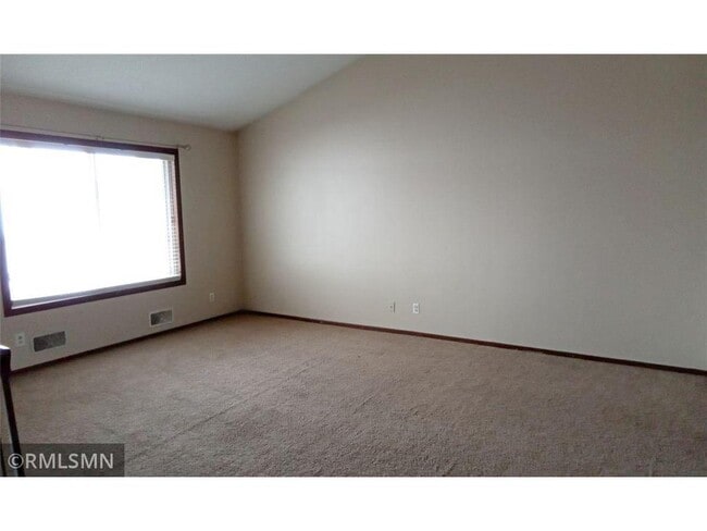 Building Photo - 2323 W Territorial Rd