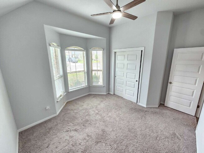 Building Photo - Gorgeous First Time Rental, 4 bed, 3 full bath with flex room which could be used as a 5th bedroo...