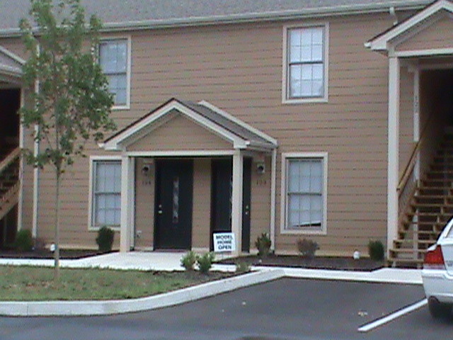 Building Photo - The Retreat at Indian Ridge