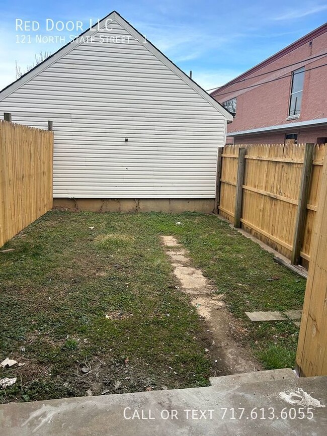 Building Photo - Section 8 considered.  1 bedroom in northe...