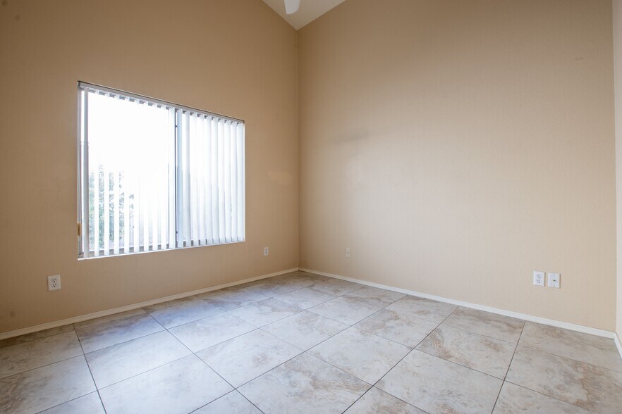 Building Photo - 3681 N 153rd Ln