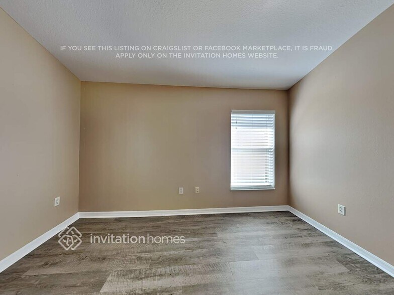 Building Photo - 3572 Siderwheel Dr