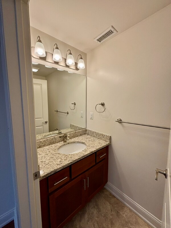 Building Photo - 591 Terrace Park