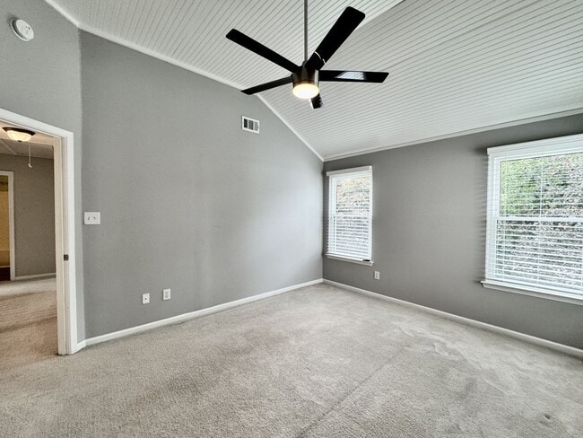 Building Photo - Ready NOW! A First-Time Rental in Ocean La...