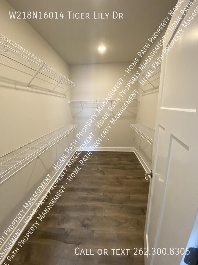 Building Photo - W218N16014 Tiger Lily Dr