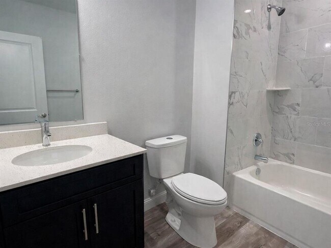 Building Photo - 310 Baccarat Ct