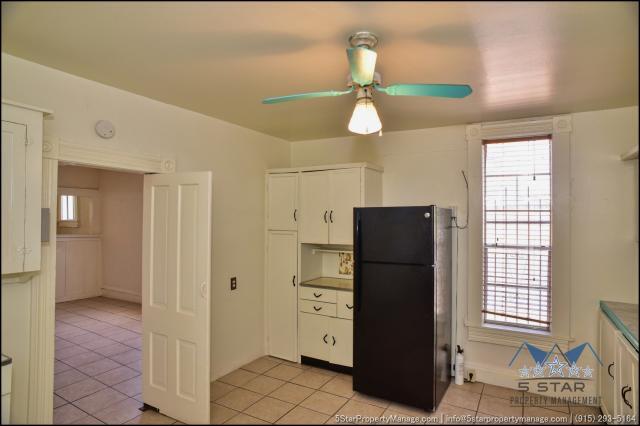 Building Photo - 3 bedroom in El Paso TX 79902