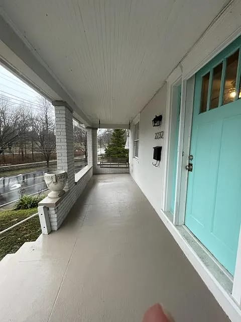 Building Photo - 2232 Grinstead Dr