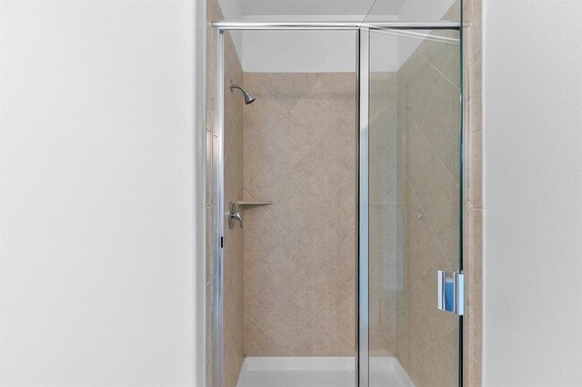 Building Photo - 213 Michaelis Dr