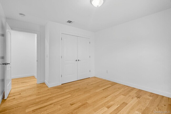 Building Photo - 171 Frederic St