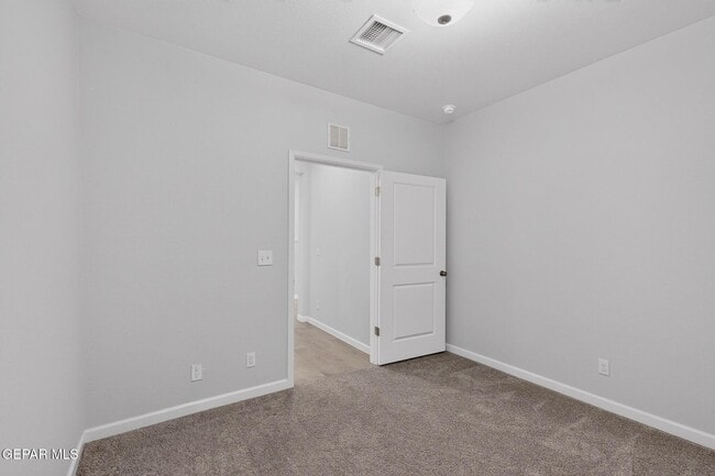 Building Photo - 6476 Harapon St