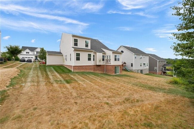 Building Photo - 3005 Eagle Ridge Dr