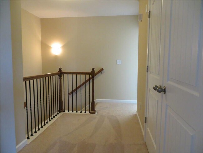 Building Photo - 3393 Twinrose Pl
