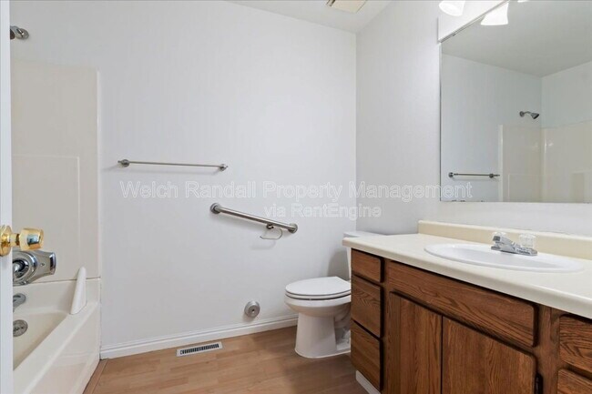 Building Photo - 632 W 1600 N