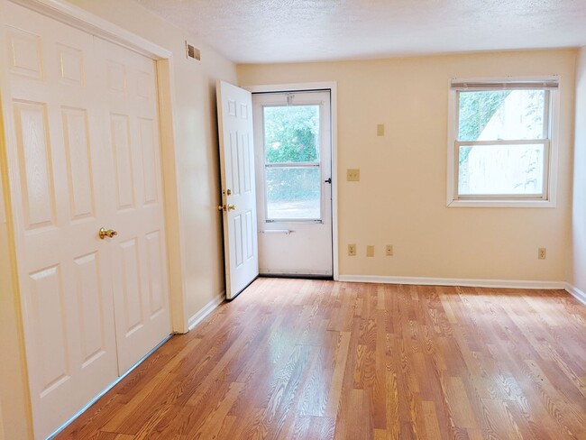 Building Photo - West 15th Street