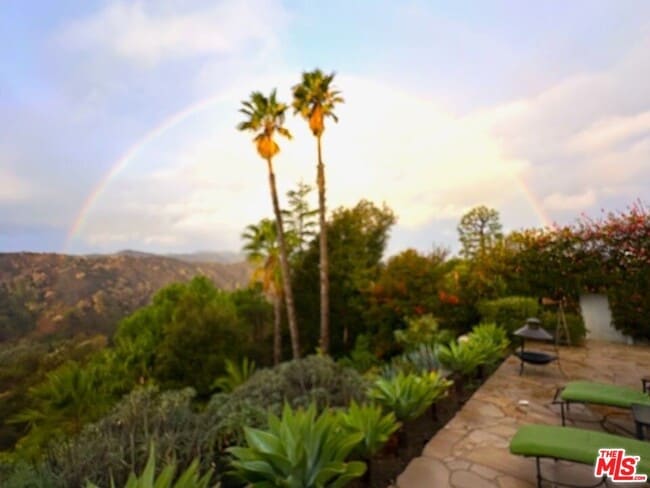 Building Photo - 1939 Westridge Terrace