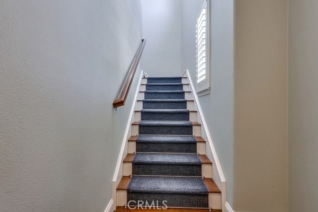 Building Photo - 1327 Abelia