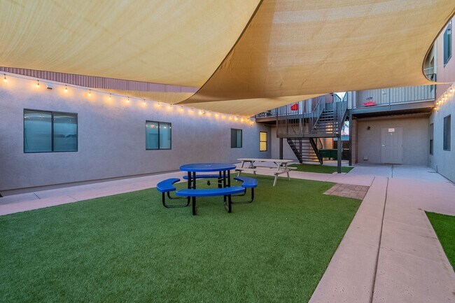 Building Photo - 50 N Mountain Ave