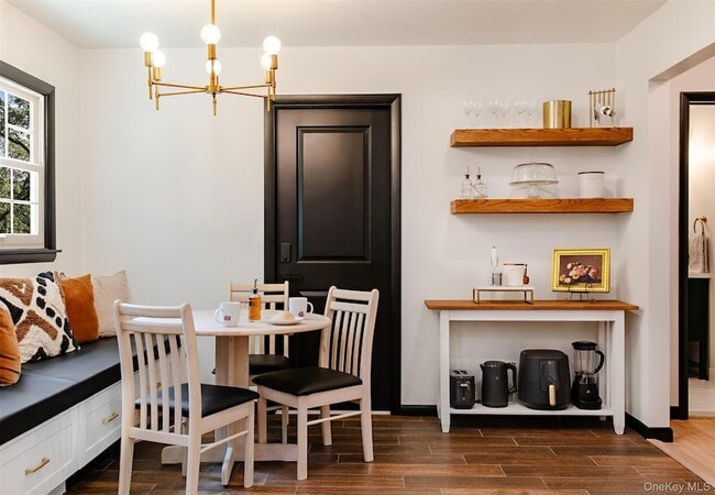 Building Photo - 81 Ryerson Rd