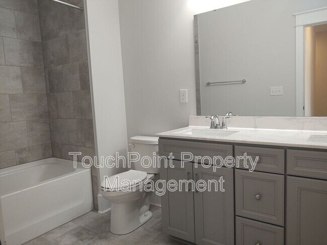 Building Photo - 4836 Blanchard Way