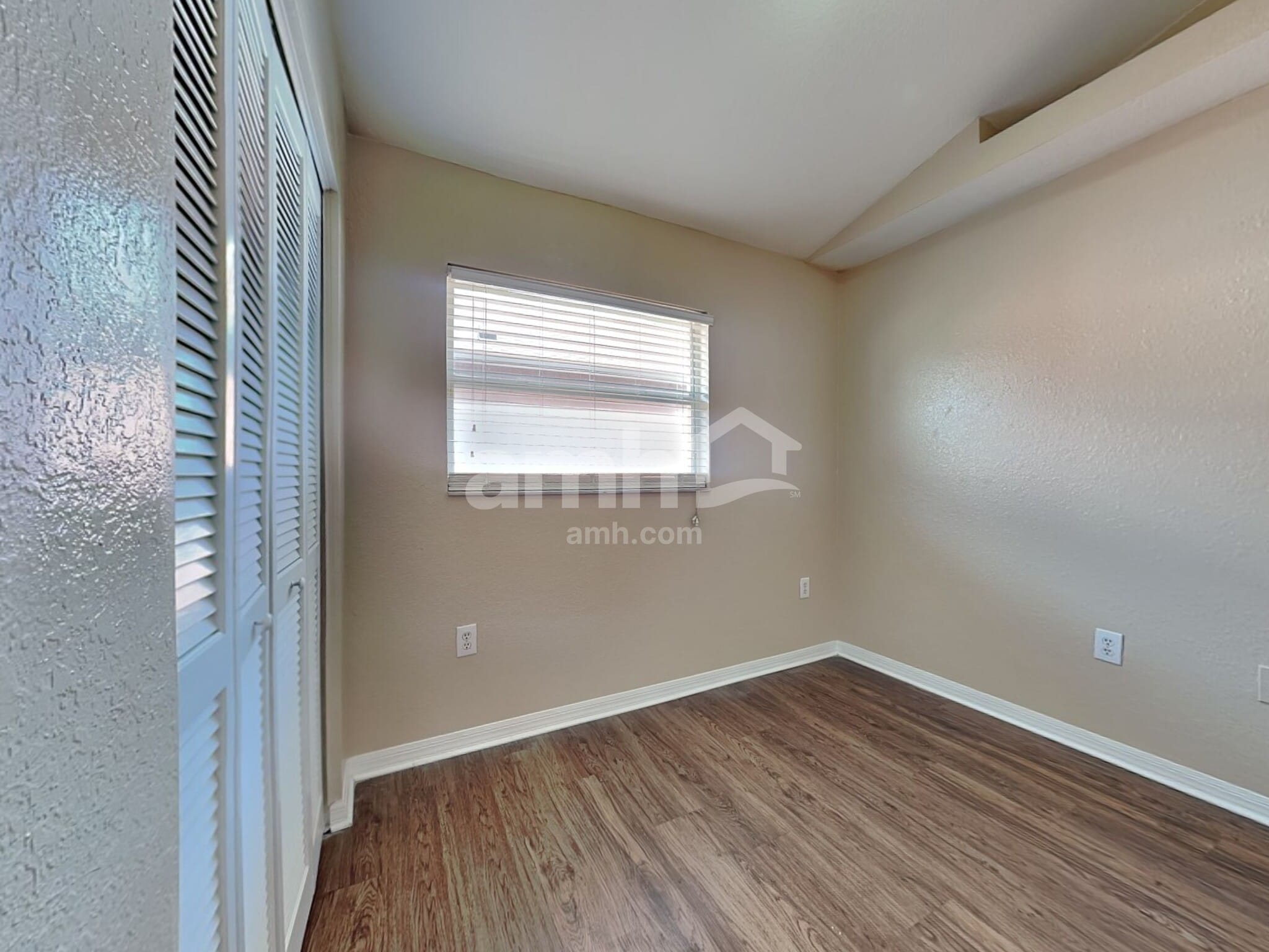 Building Photo - 5817 Mohr Loop