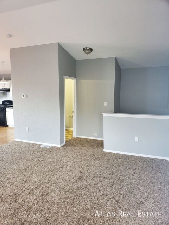 Building Photo - 14525 E 47th Dr