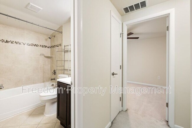 Building Photo - 5256 Sudberry Ln