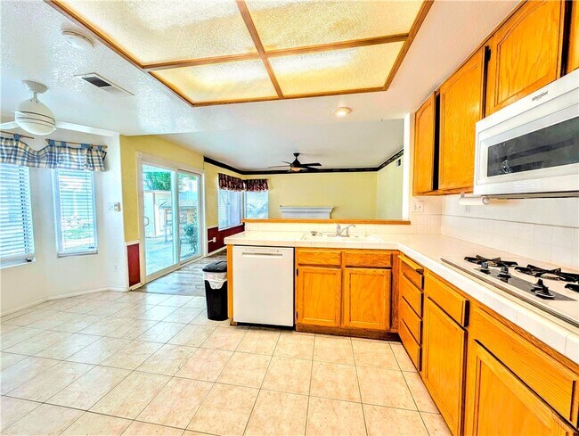 Building Photo - 7754 Fox Tail Ct